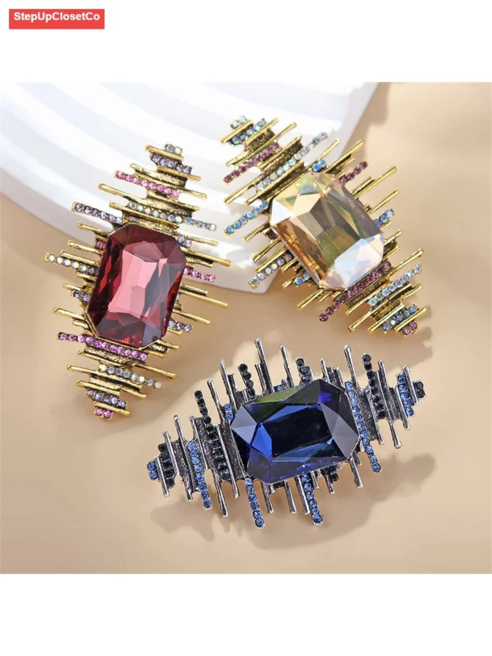 Vintage Rhinestone Brooch Pin Geometric Lapel Brooch for Women